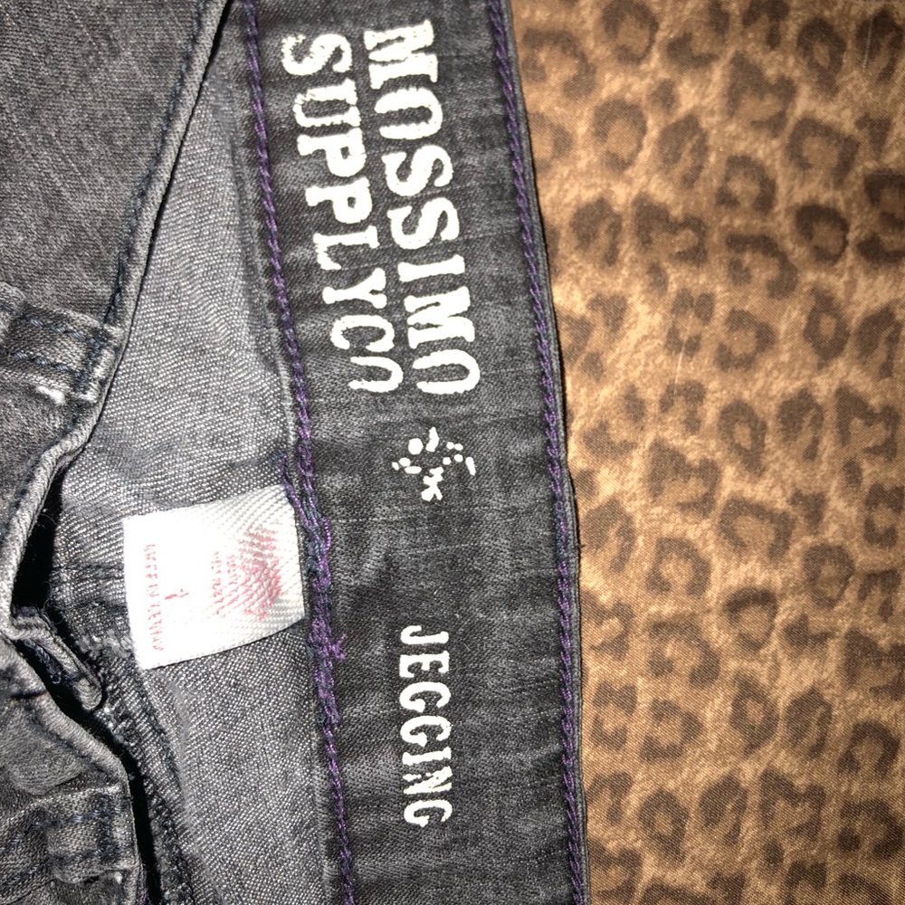 Jeans - Picture 3 of 4